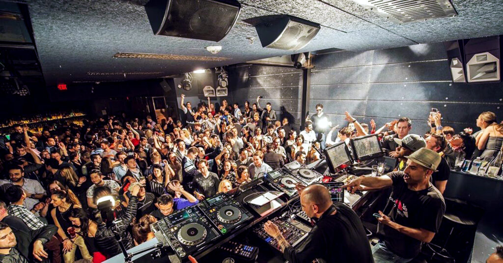 Flash Nightclub Bar Washington DC 4