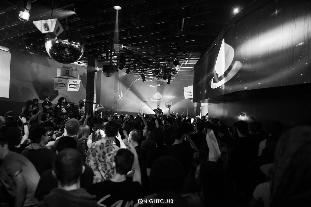 Q Nightclub Seattle Washington 11
