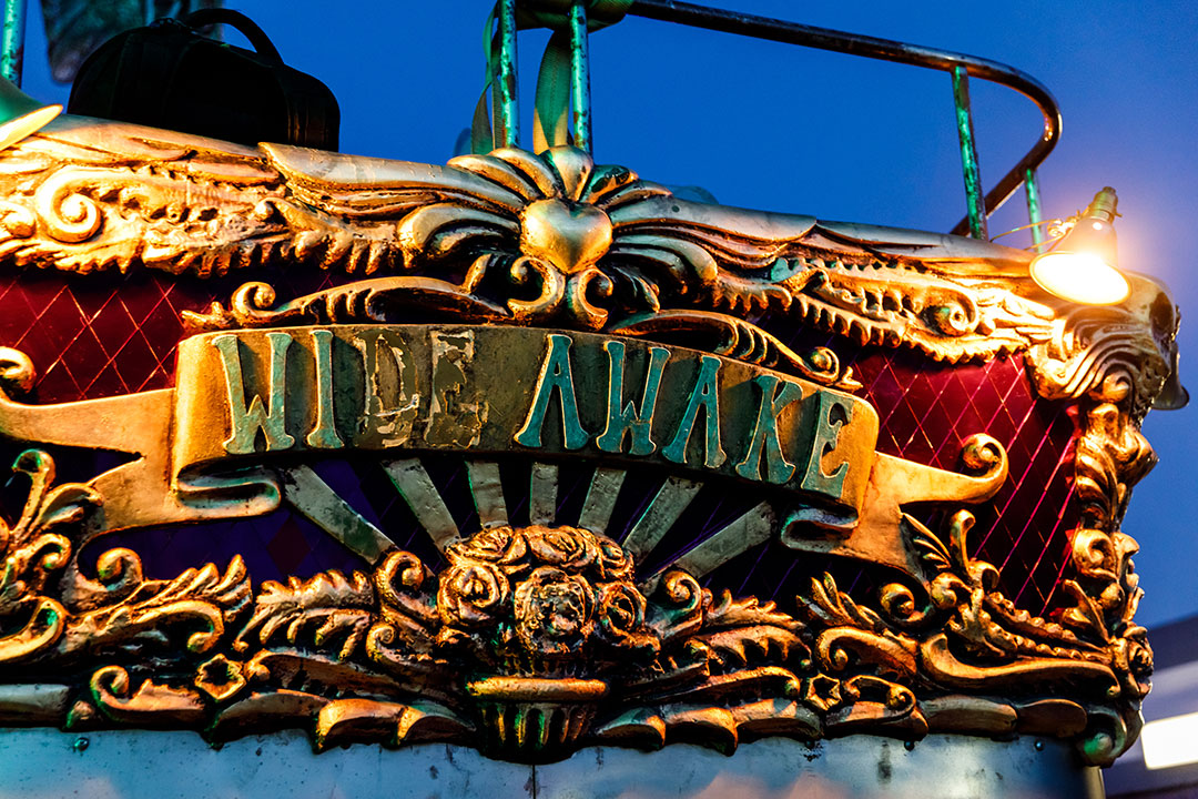 wide awake insomniac art car edc 2